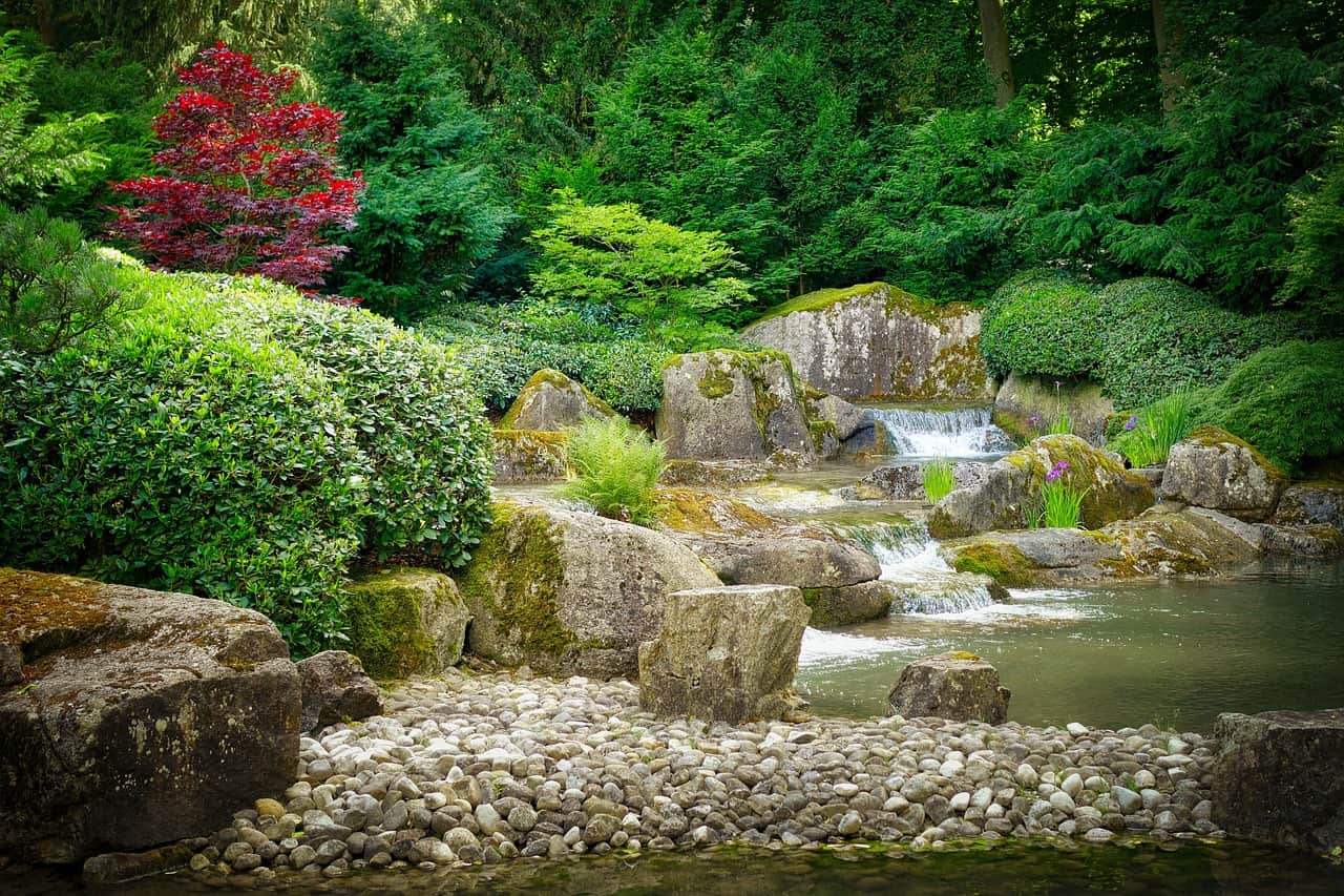 Different Types of Landscaping Rocks