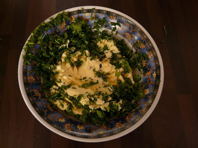 herb butter, butter, margarine, chives, parsely, thyme, grilling, breads, shell, kitchen, cook, herb butter, herb butter, herb butter, herb butter, herb butter, butter, margarine, margarine, margarine, thyme, thyme, thyme