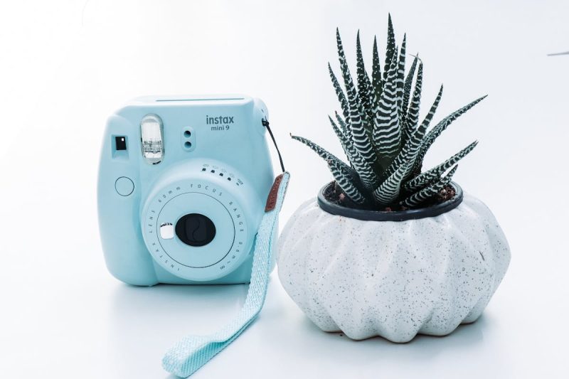 Instant Camera