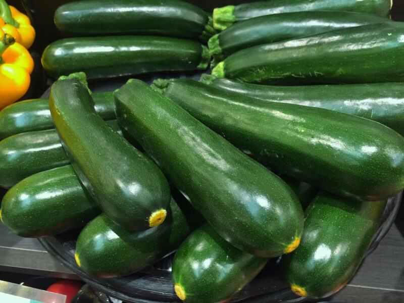 zucchini, green, vivid, vegetable, sales floor, department store, saikaya, food, fresh, yokosuka, japan, zucchini, zucchini, zucchini, zucchini, zucchini